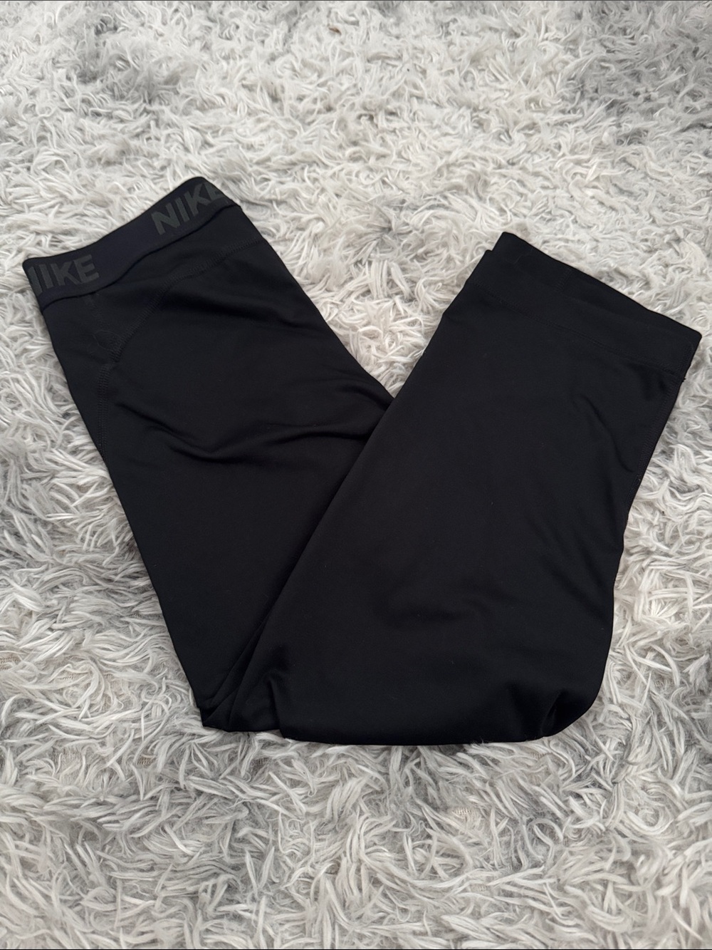 Nike Black Capri Dri-Fit Performance Leggings with Logo Waistband (XS)